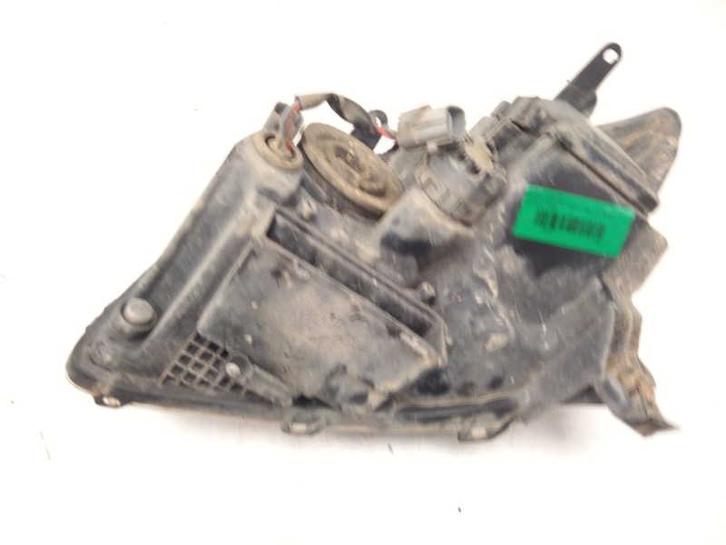 Recambio de faro derecho para toyota avensis sedán (_t25_) 2.2 d-4d (adt251_) referencia OEM IAM   