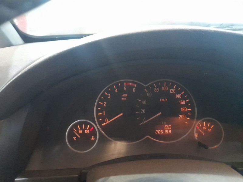 opel meriva a monospace (x03) del año 2004