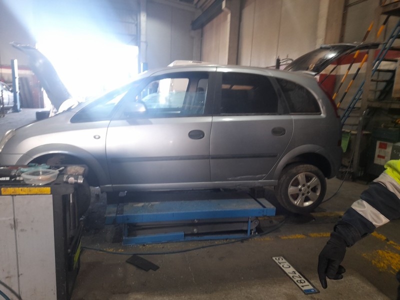 opel meriva a monospace (x03) del año 2004