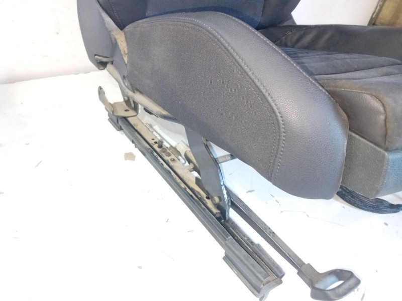 Recambio de juego asientos completo para volkswagen passat b8 variant (3g5, cb5) 2.0 tdi referencia OEM IAM   