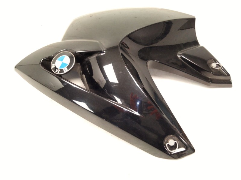 Recambio de moldura delantera izquierda para bmw r 1200 r 1200 gs (r12) referencia OEM IAM 7667716  