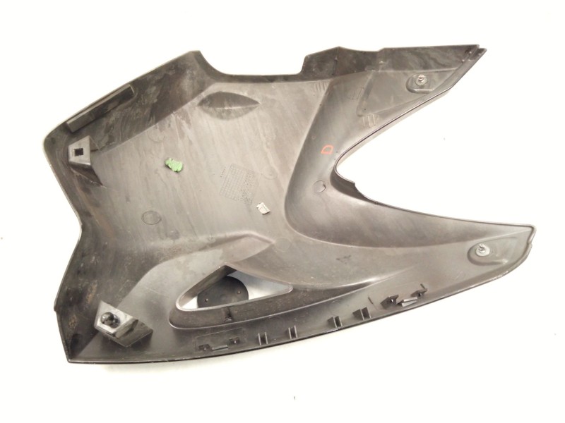 Recambio de moldura delantera derecha para bmw r 1200 r 1200 gs (r12) referencia OEM IAM 7667715  