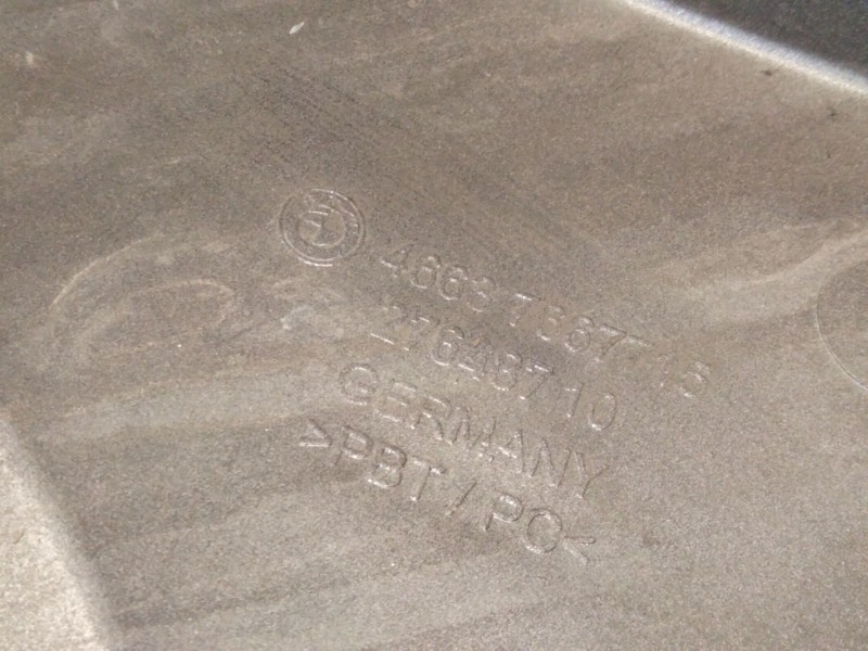 Recambio de moldura delantera derecha para bmw r 1200 r 1200 gs (r12) referencia OEM IAM 7667715  