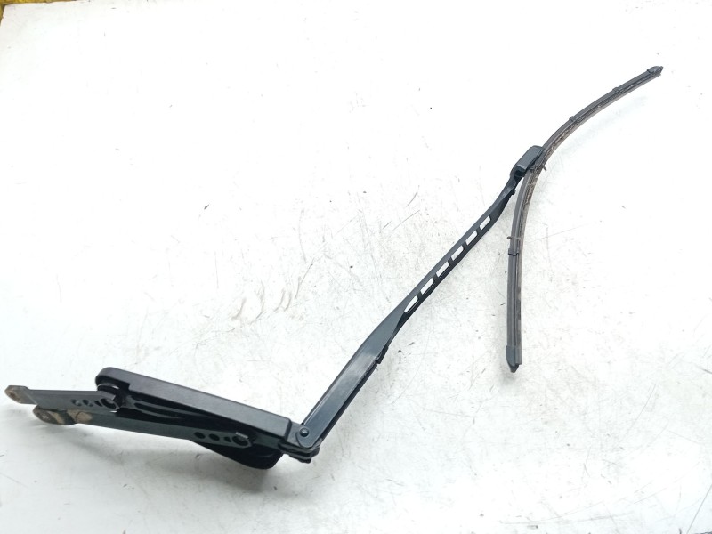 Recambio de brazo limpia delantero derecho para mercedes-benz clase m (w166) ml 250 cdi / bluetec 4-matic (166.004, 166.003) ref