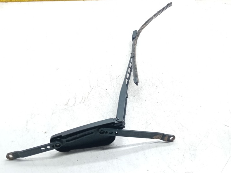 Recambio de brazo limpia delantero derecho para mercedes-benz clase m (w166) ml 250 cdi / bluetec 4-matic (166.004, 166.003) ref