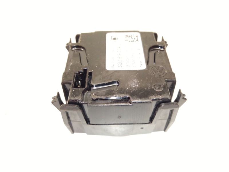 Recambio de reloj para volkswagen passat b8 variant (3g5, cb5) 2.0 tdi referencia OEM IAM 3G0919204C  
