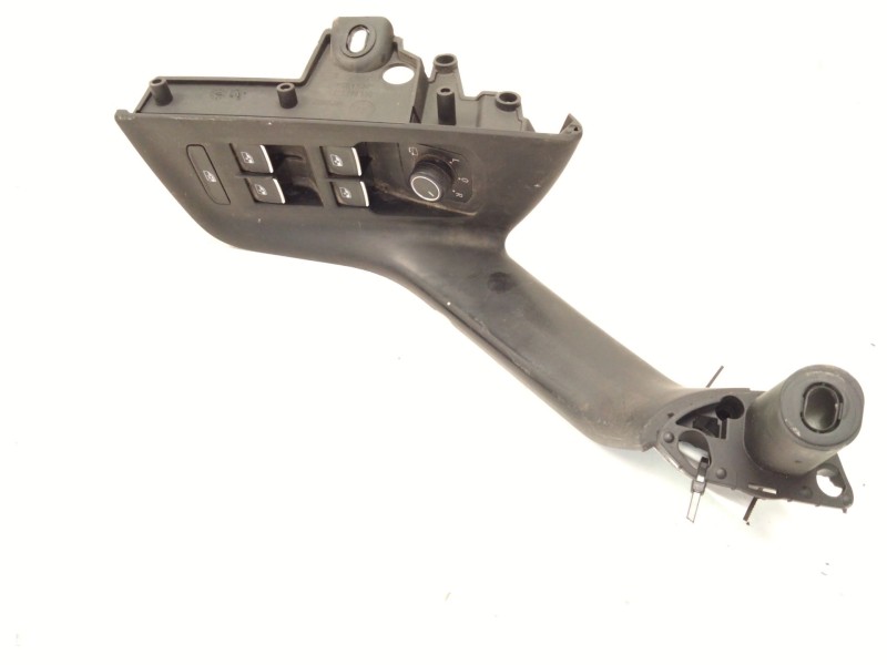 Recambio de mando elevalunas delantero izquierdo para volkswagen passat b8 variant (3g5, cb5) 2.0 tdi referencia OEM IAM 5G09598
