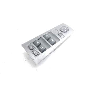 MANDO ELEVALUNAS DELANTERO IZQUIERDO 6917105 