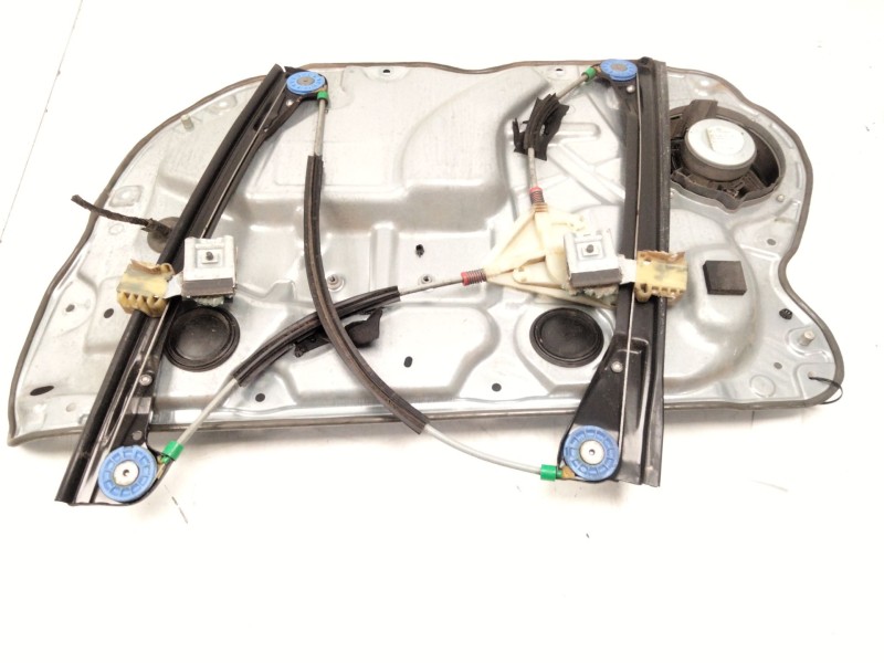 Recambio de elevalunas delantero izquierdo para volkswagen polo (9n_, 9a_) 1.4 16v referencia OEM IAM   