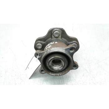 Recambio de buje trasero izquierdo para nissan qashqai (j10) 2.0 16v cat referencia OEM IAM   117835