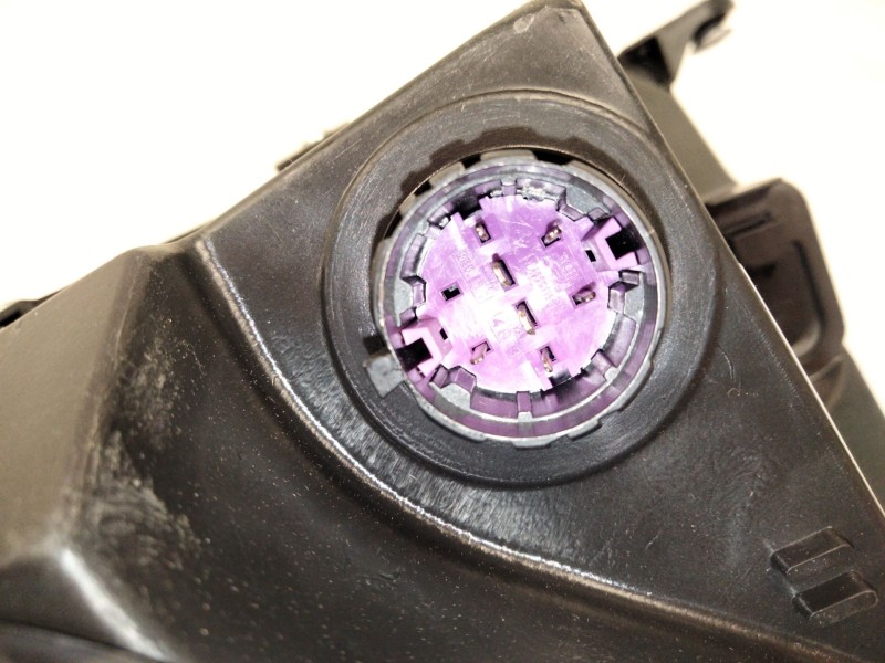 Recambio de faro derecho para fiat fiorino furgoneta/monovolumen (225_) ecargo (ev) referencia OEM IAM 1353197080  