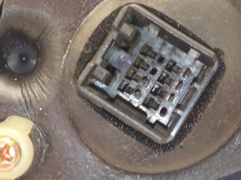 Recambio de retrovisor izquierdo para hyundai elantra iii (xd) 1.6 referencia OEM IAM 012151  