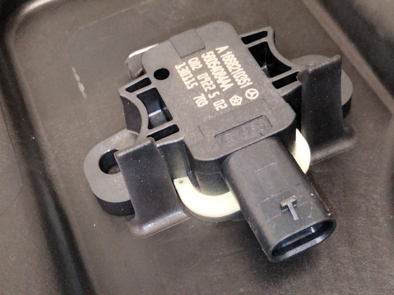 Recambio de elevalunas delantero derecho para mercedes-benz clase m (w166) ml 250 cdi / bluetec 4-matic (166.004, 166.003) refer