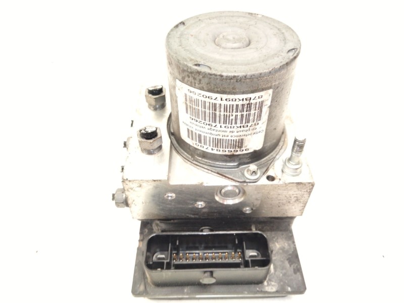 Recambio de abs para peugeot 3008 confort referencia OEM IAM   