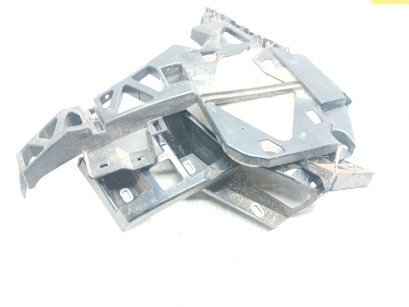 Recambio de soporte paragolpes trasero izquierda para mercedes-benz clase m (w166) ml 250 cdi / bluetec 4-matic (166.004, 166.00