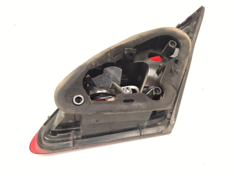 Recambio de piloto trasero izquierdo porton para opel astra j (p10) 2.0 cdti (68) referencia OEM IAM   