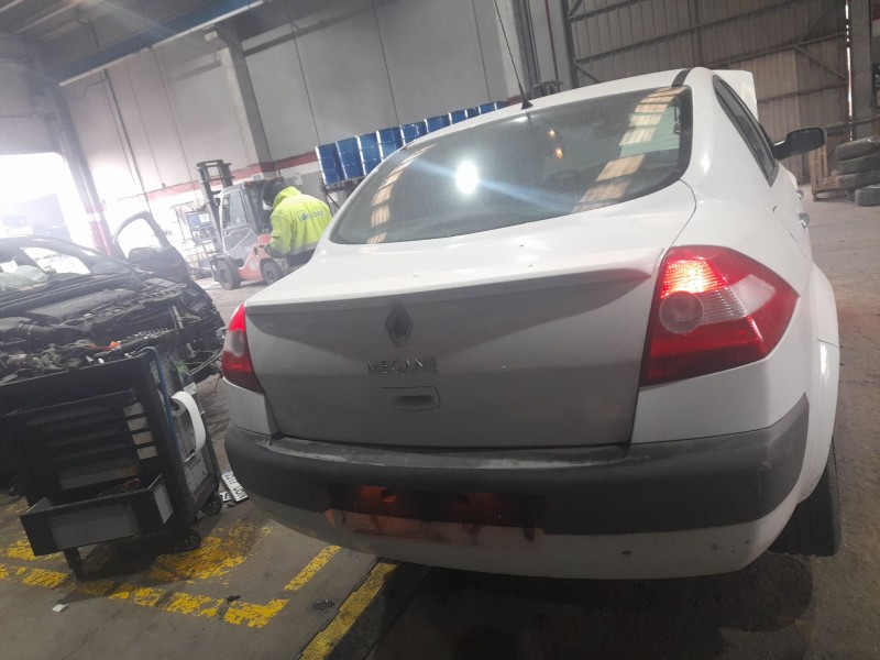 renault megane ii sedán (lm0/1_) del año 2004