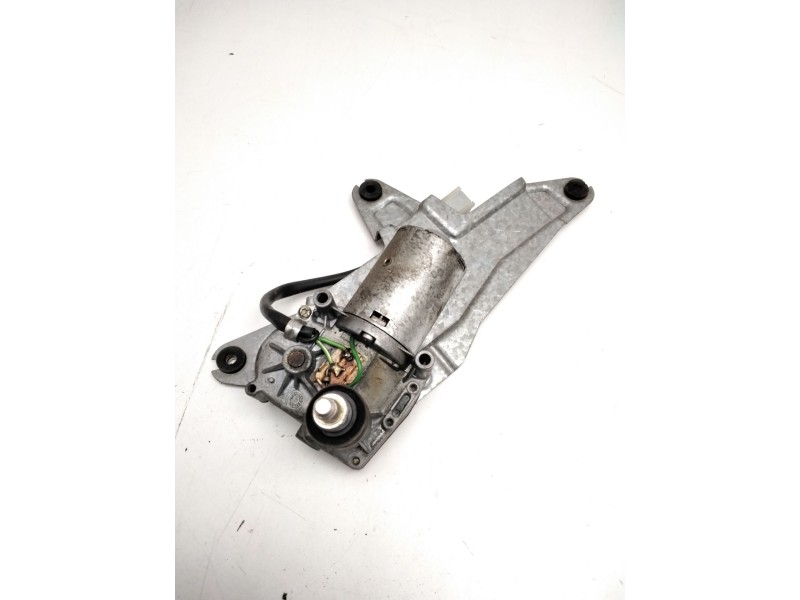 Recambio de motor limpia trasero para nissan serena (c23) 2.3 d referencia OEM IAM 9390332602  BOSCH