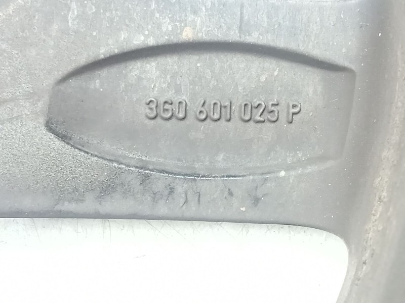 Recambio de llanta aluminio para volkswagen passat b8 variant (3g5, cb5) 2.0 tdi referencia OEM IAM 3G0601025P  