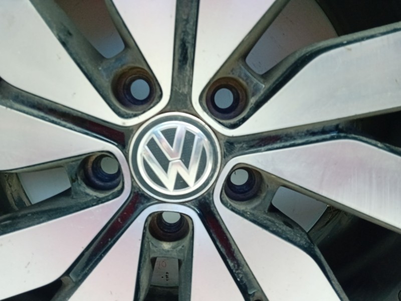 Recambio de llanta aluminio para volkswagen passat b8 variant (3g5, cb5) 2.0 tdi referencia OEM IAM 3G0601025P  