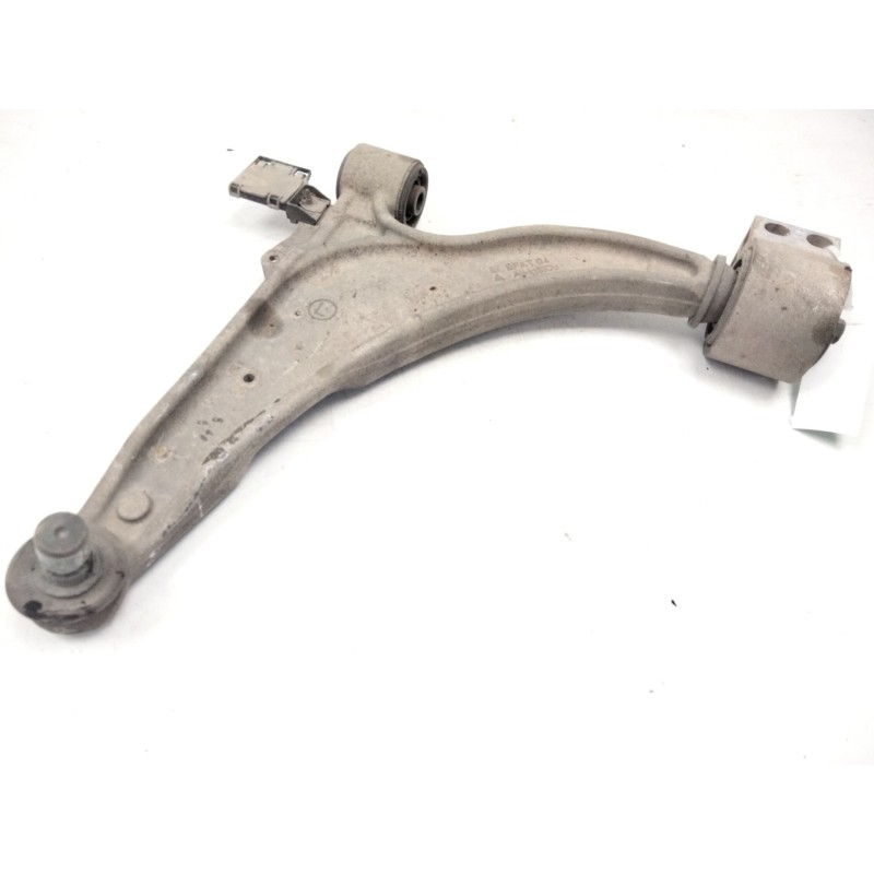 Recambio de brazo suspension inferior delantero izquierdo para opel astra j (p10) 2.0 cdti (68) referencia OEM IAM   