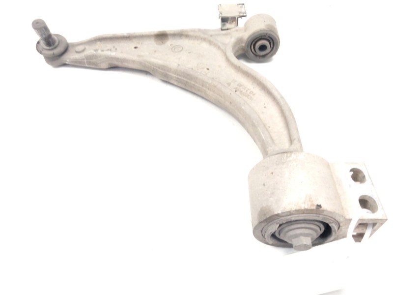 Recambio de brazo suspension inferior delantero izquierdo para opel astra j (p10) 2.0 cdti (68) referencia OEM IAM   