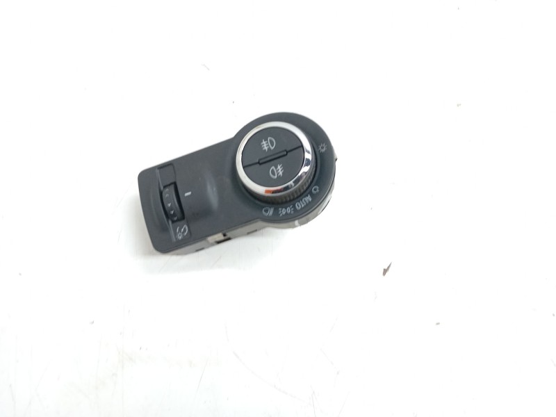 Recambio de mando luces para opel astra j (p10) 2.0 cdti (68) referencia OEM IAM   