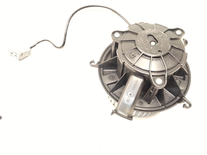 Recambio de motor calefaccion para opel astra j (p10) 2.0 cdti (68) referencia OEM IAM   