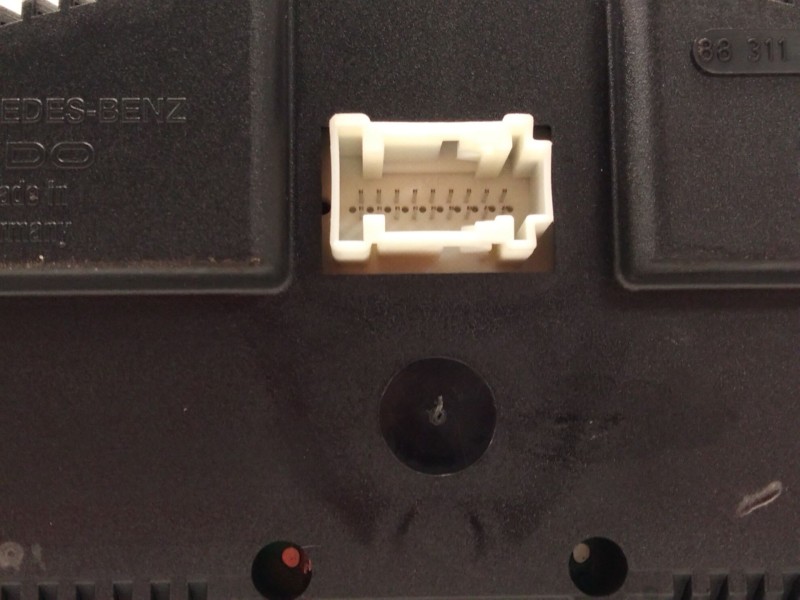 Recambio de cuadro instrumentos para mercedes-benz clase c (w203) berlina 320 (203.064) referencia OEM IAM   