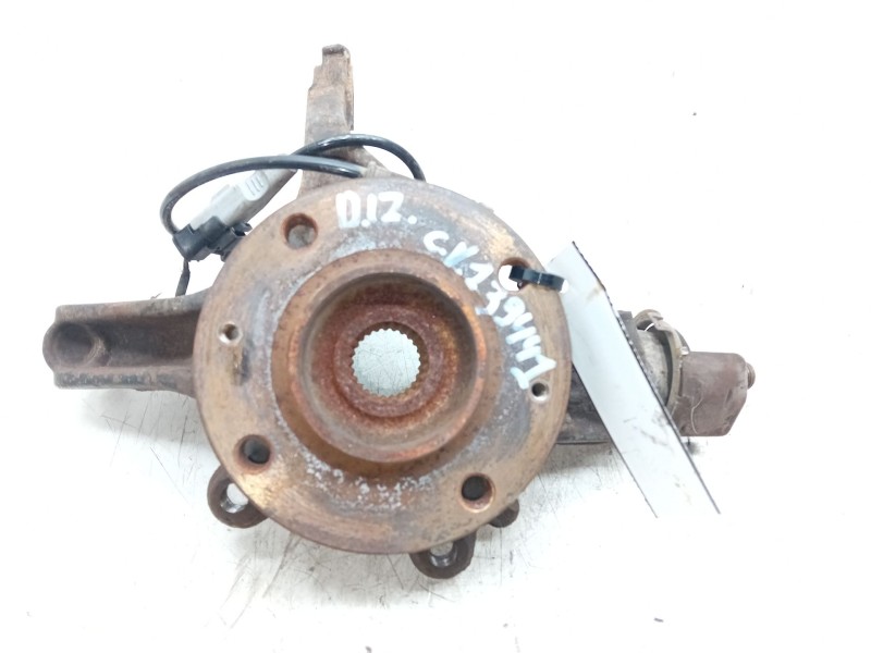 Recambio de mangueta delantera izquierda para peugeot 3008 confort referencia OEM IAM   