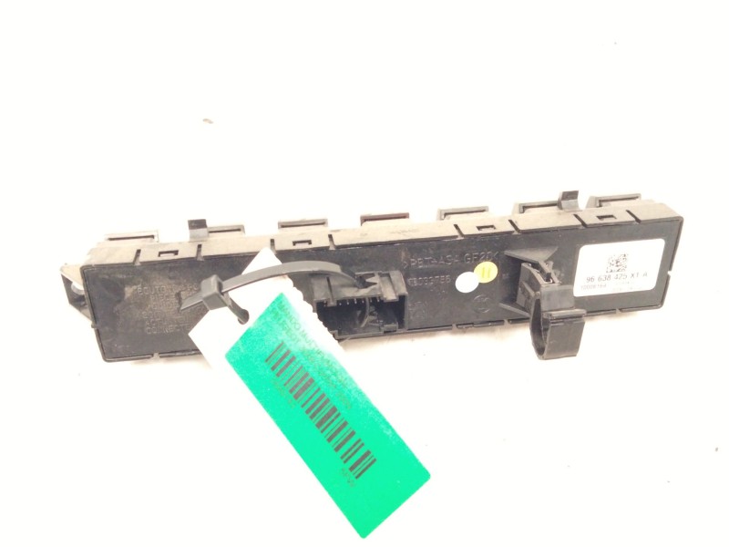 Recambio de mando multifuncion para peugeot 3008 confort referencia OEM IAM   