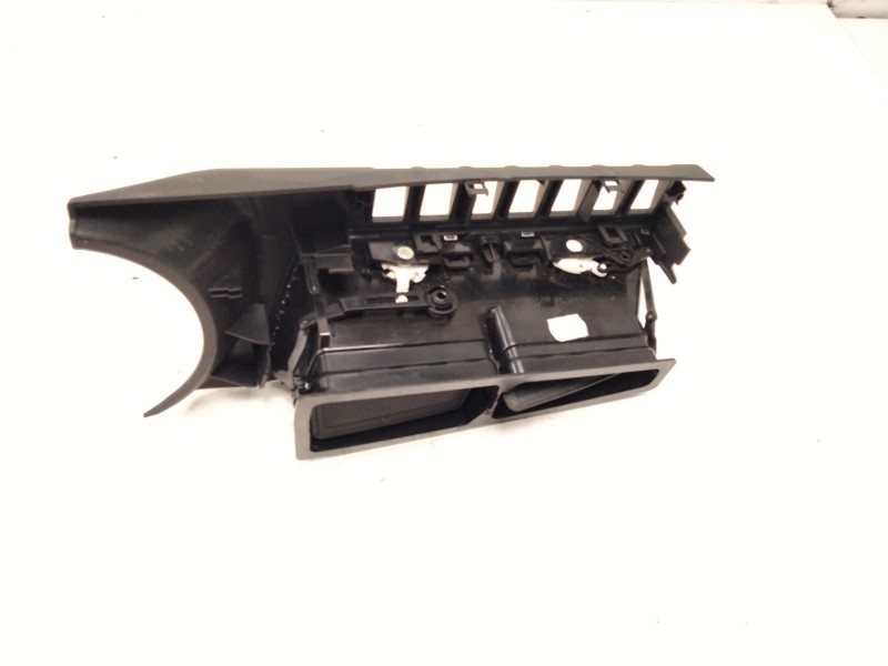 Recambio de aireador central para peugeot 3008 confort referencia OEM IAM   