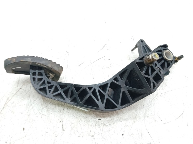 Recambio de pedal embrague para peugeot 3008 confort referencia OEM IAM   