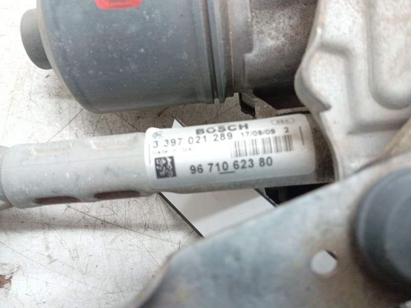 Recambio de motor limpia delantero derecho para peugeot 3008 confort referencia OEM IAM 9671062380  