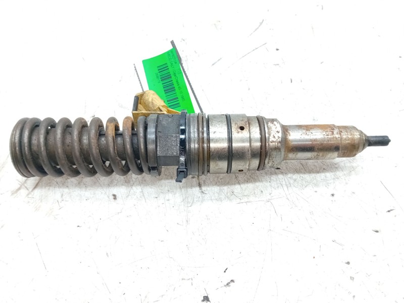 Recambio de inyector para iveco daily i caja/chasis 40-10 referencia OEM IAM 504132378  