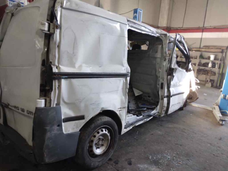 opel vivaro del año 2003