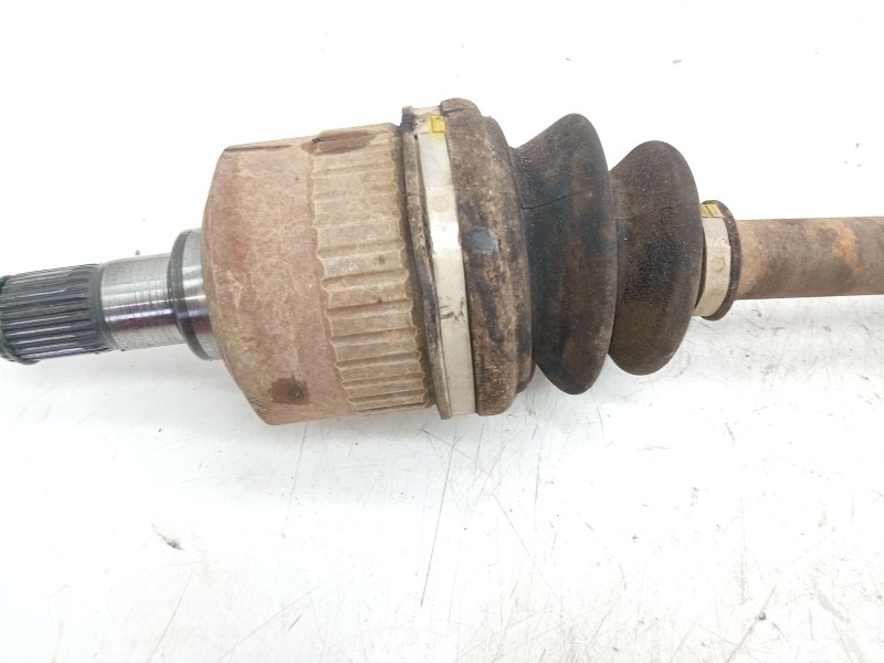 Recambio de transmision delantera izquierda para hyundai tucson (jm) 2.0 referencia OEM IAM   