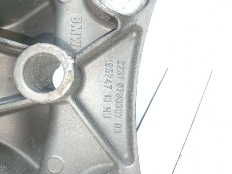 Recambio de soporte caja cambio para bmw 3 touring (f31) 318 d referencia OEM IAM 18574710  