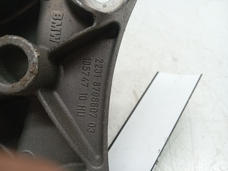 Recambio de soporte caja cambio para bmw 3 touring (f31) 318 d referencia OEM IAM 18574710  