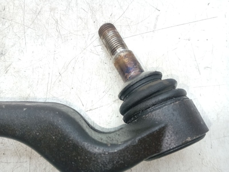 Recambio de brazo suspension inferior delantero derecho para bmw 3 touring (f31) 318 d referencia OEM IAM A6852991  