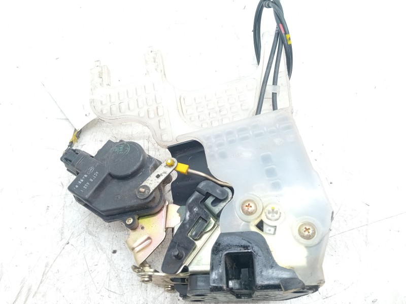 Recambio de cerradura porton trasera derecha para hyundai tucson (jm) 2.0 referencia OEM IAM   