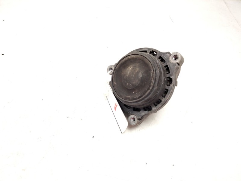 Recambio de soporte motor derecho inferior para bmw 3 touring (f31) 318 d referencia OEM IAM 6787658  