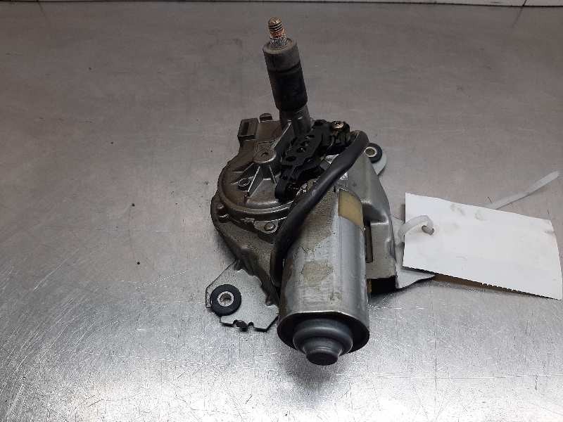 Recambio de motor limpia trasero para nissan terrano/terrano.ii (r20) comfort referencia OEM IAM 287000X000 0390201561 BOSCH