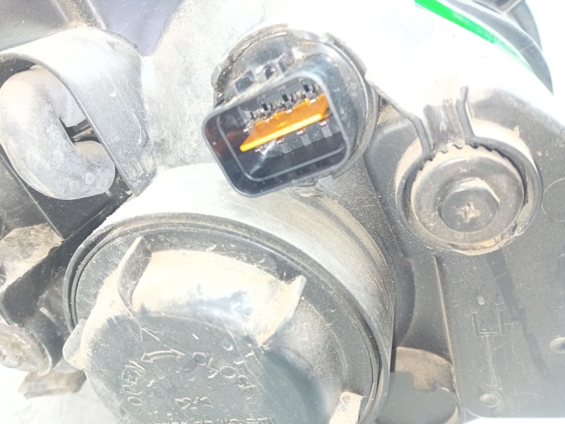 Recambio de faro izquierdo para kia picanto i (sa) 1.1 referencia OEM IAM 9210107  