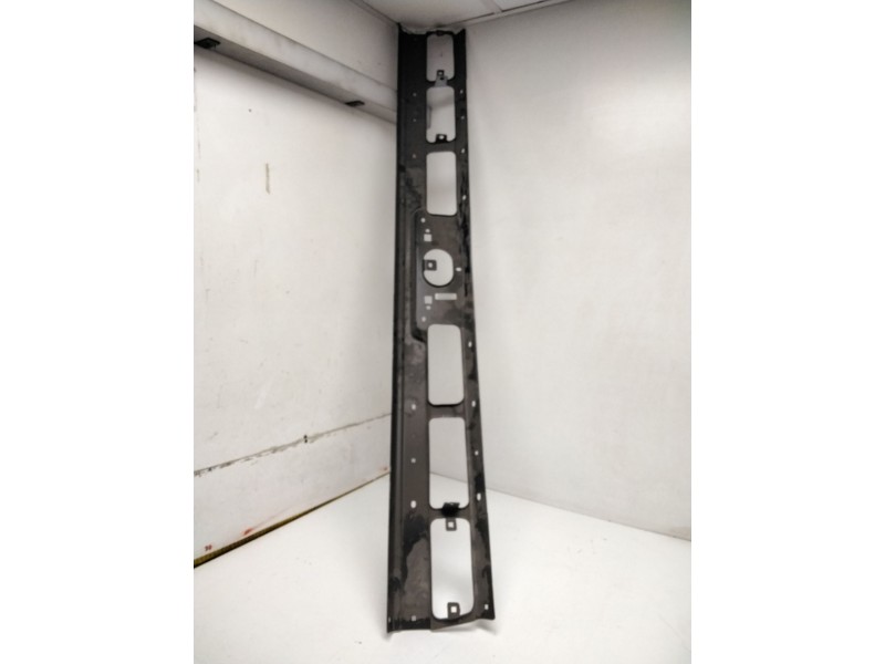 Recambio de paragolpes delantero para nissan pick up (d22) 3.2 d 4wd referencia OEM IAM CROMADO  NUEVO