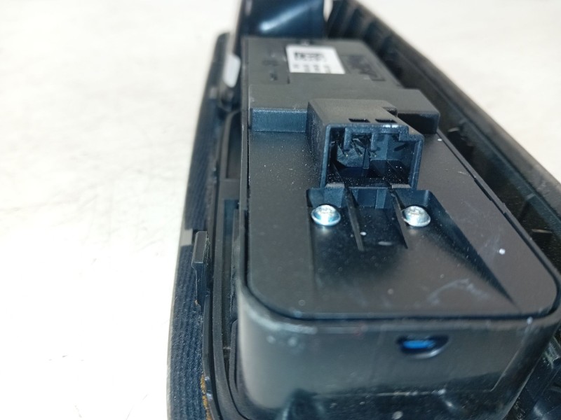 Recambio de mando elevalunas delantero izquierdo para volvo c30 (533) 1.6 d referencia OEM IAM 30773208  