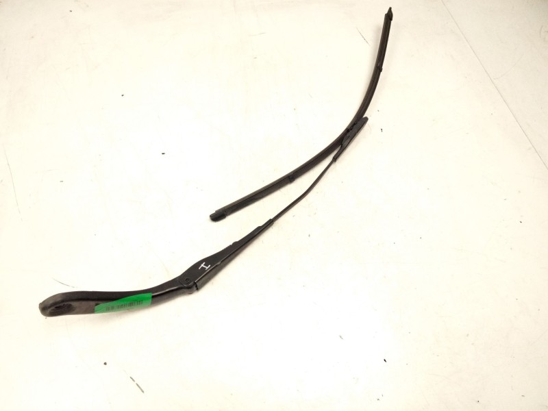 Recambio de brazo limpia delantero izquierdo para bmw 3 touring (f31) 318 d referencia OEM IAM W000026577B  