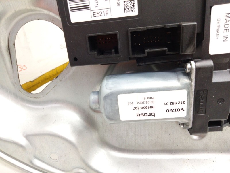 Recambio de elevalunas delantero izquierdo para volvo c30 (533) 1.6 d referencia OEM IAM 8466498  