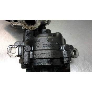 Recambio de bomba aceite para ford transit combi ´06 2.2 tdci cat referencia OEM IAM 1C1Q6600  