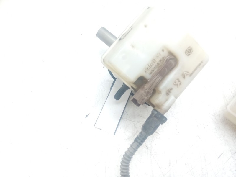Recambio de bomba freno para peugeot 3008 confort referencia OEM IAM 965400218001  